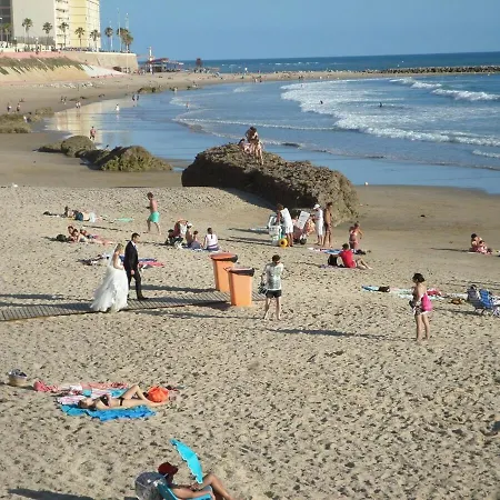 Sopranis Del Mar Centro Cadiz, Junto Playa Y Estacion De Tren Y Bus Y Parkings *