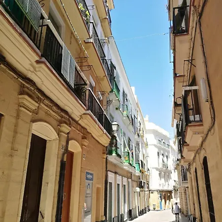 Apartment Sopranis Del Mar Centro Cadiz, Junto Playa Y Estacion Cadiz