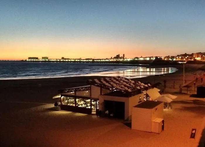 Sopranis Del Mar Centro Cadiz, Junto Playa Y Estacion Καντίζ